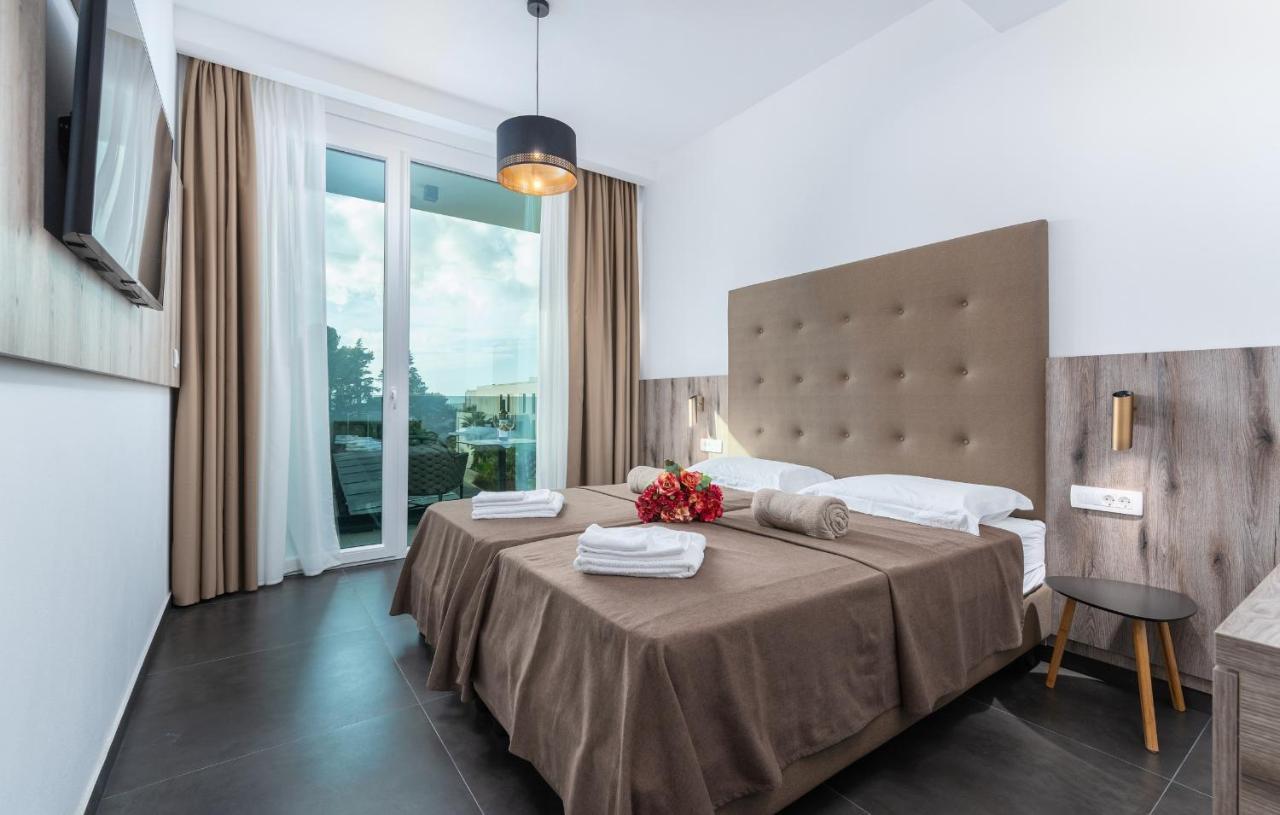 Residence Center B&B Materada 波雷奇 外观 照片