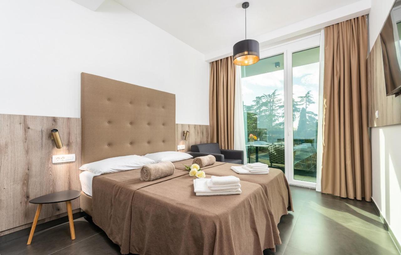 Residence Center B&B Materada 波雷奇 外观 照片