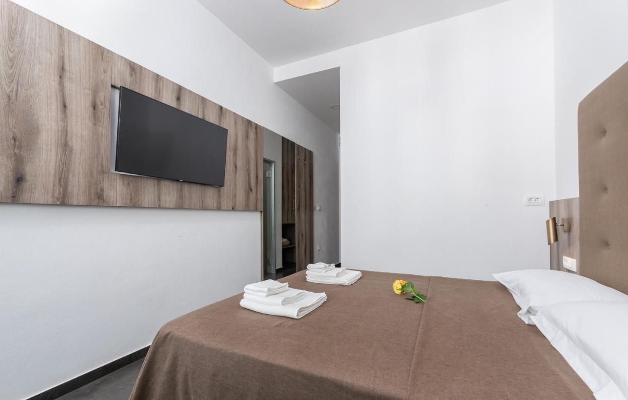 Residence Center B&B Materada 波雷奇 外观 照片