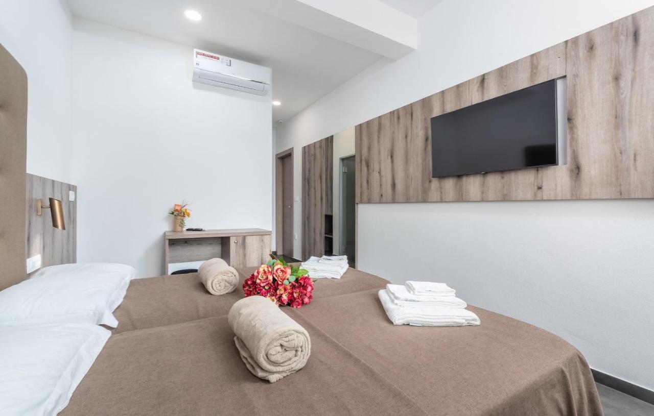 Residence Center B&B Materada 波雷奇 外观 照片